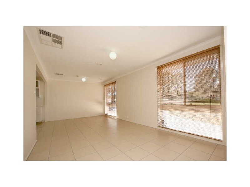 14A Axon Street, Monash ACT 2904