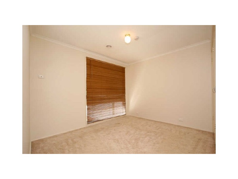 14A Axon Street, Monash ACT 2904