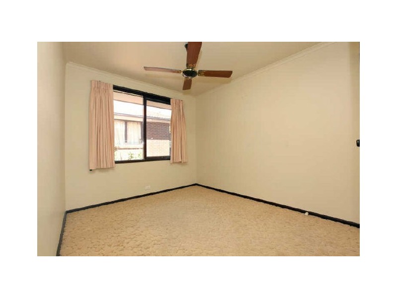 84 McKillop Circuit, Kambah ACT 2902