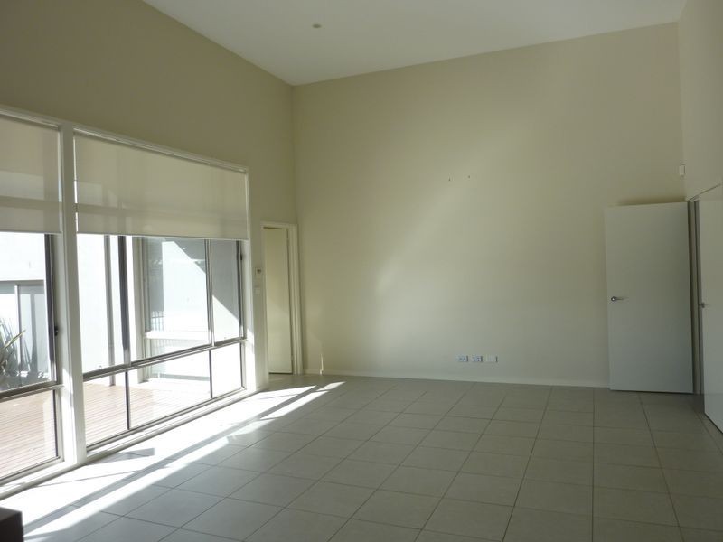 23 Myrtle Close, Jerrabomberra NSW 2619