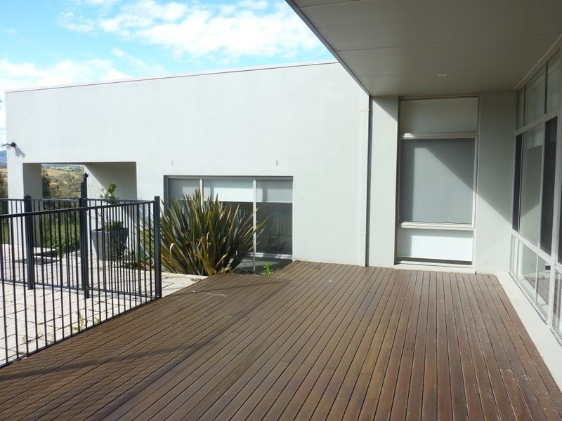 23 Myrtle Close, Jerrabomberra NSW 2619