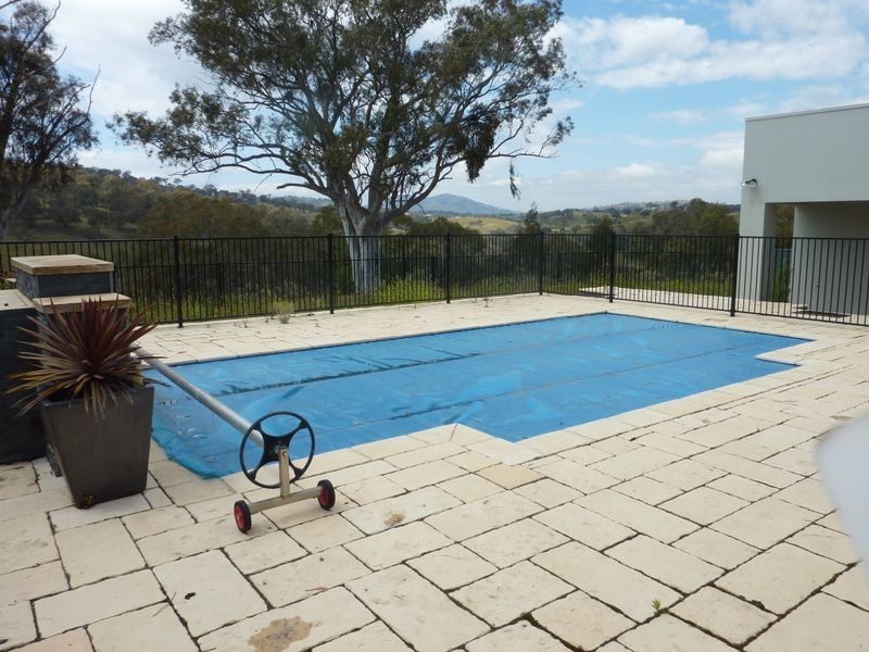 23 Myrtle Close, Jerrabomberra NSW 2619