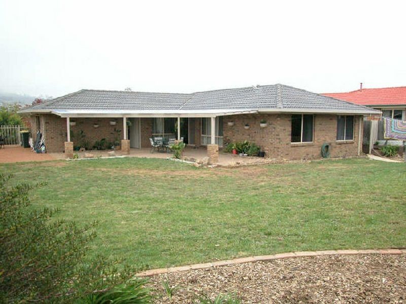 4 Iredale Place, Gordon ACT 2906