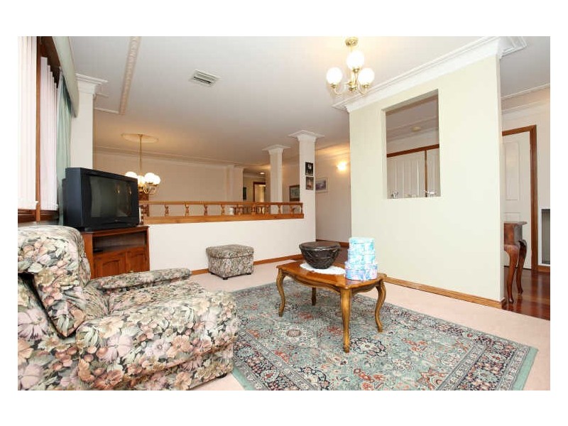 1 Winser Crescent, Kambah ACT 2902