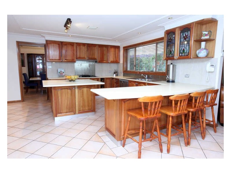 1 Winser Crescent, Kambah ACT 2902