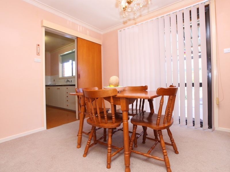 24 Dookie Street, Farrer ACT 2607