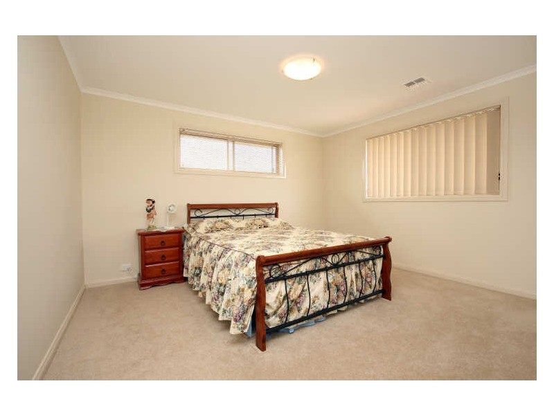 20 Nancy Cato Street, Franklin ACT 2913