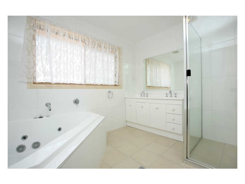 20 Nancy Cato Street, Franklin ACT 2913