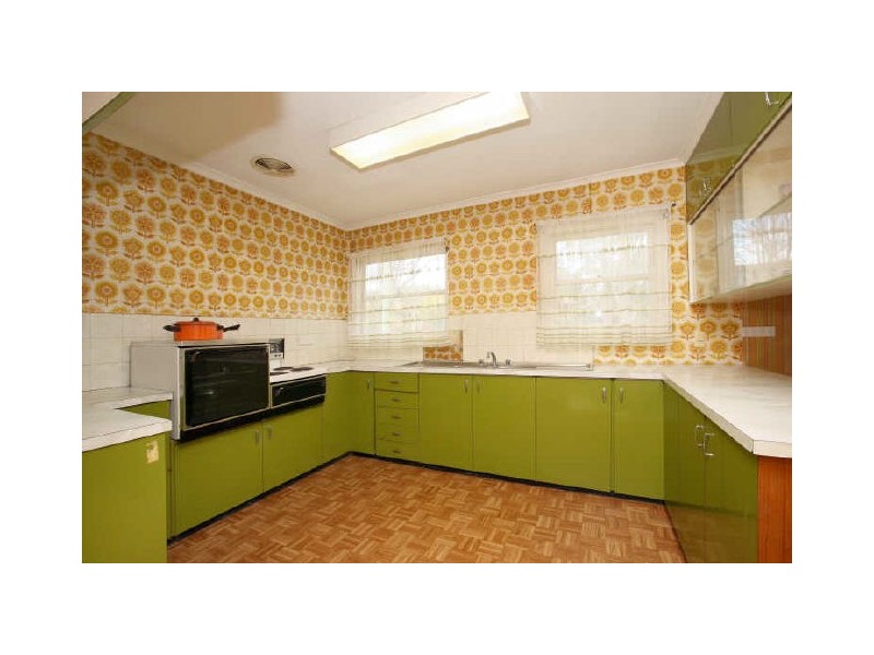 18 Barron Street, Deakin ACT 2600