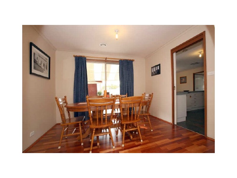 79 Wettenhall Circuit, Calwell ACT 2905