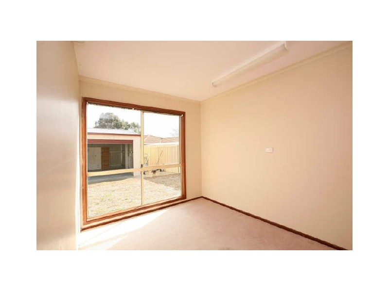 79 Wettenhall Circuit, Calwell ACT 2905