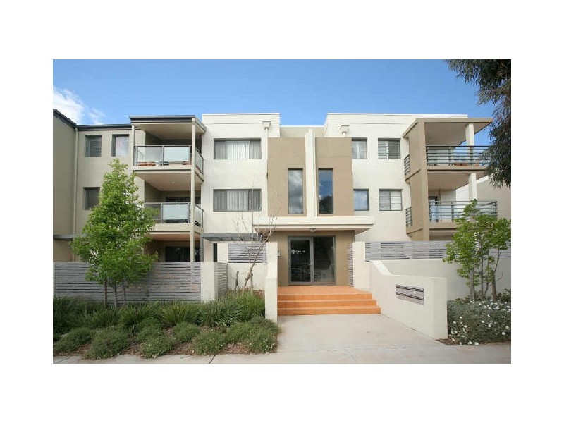 4/120 Athlon Drive, Greenway ACT 2900