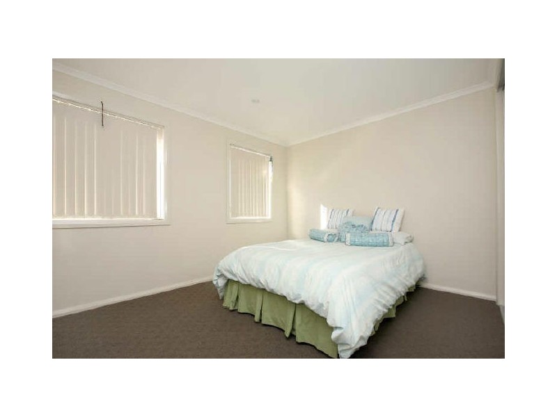 4/120 Athlon Drive, Greenway ACT 2900