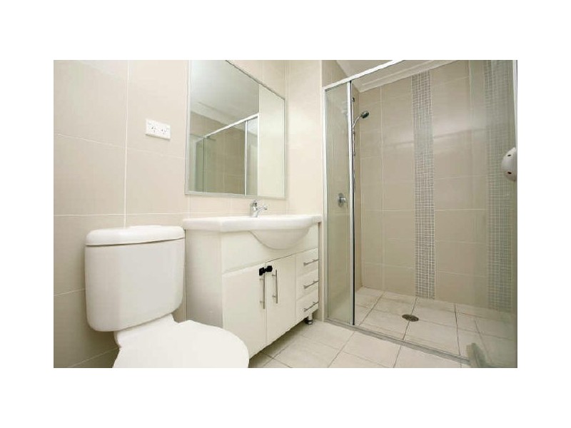 4/120 Athlon Drive, Greenway ACT 2900