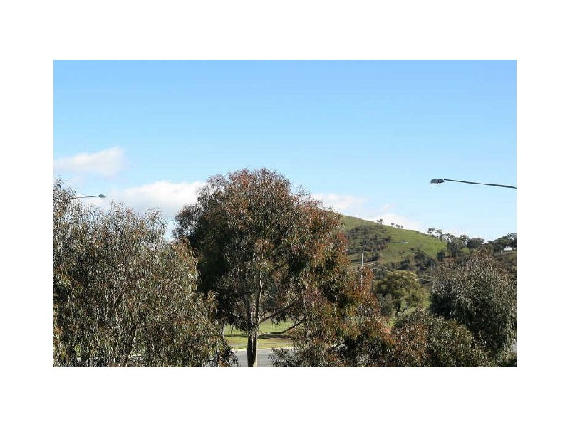 4/120 Athlon Drive, Greenway ACT 2900