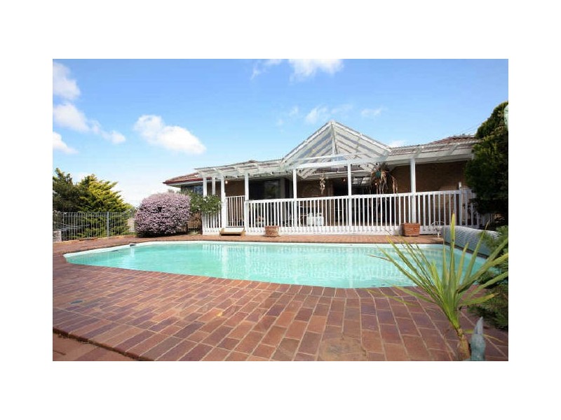 14 Adamson Crescent, Wanniassa ACT 2903