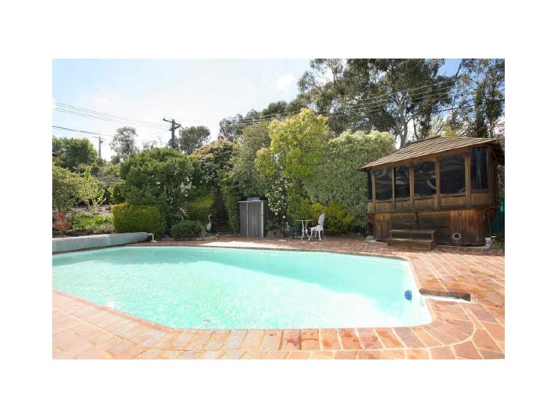 14 Adamson Crescent, Wanniassa ACT 2903