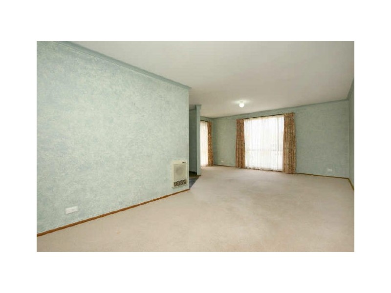 27 Ern Florence Crescent, Theodore ACT 2905