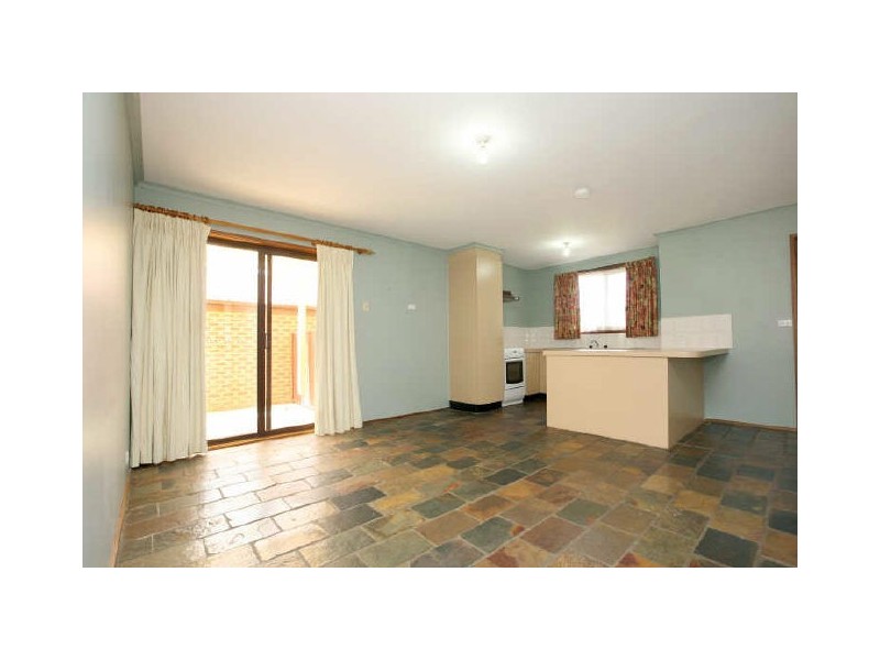 27 Ern Florence Crescent, Theodore ACT 2905