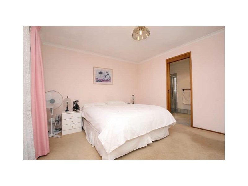 38 Alice Jackson Crescent, Gilmore ACT 2905