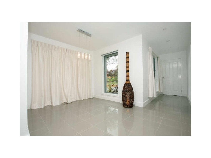 2 Prendergast Street, Curtin ACT 2605