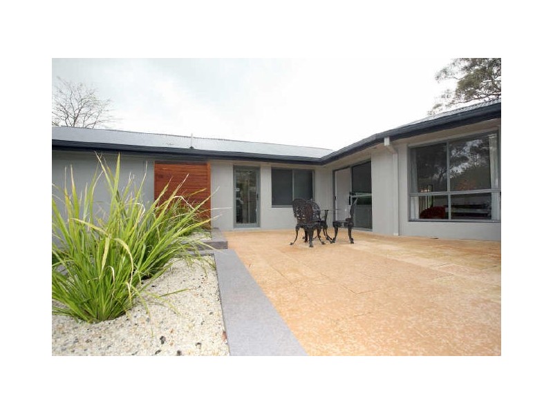 2 Prendergast Street, Curtin ACT 2605