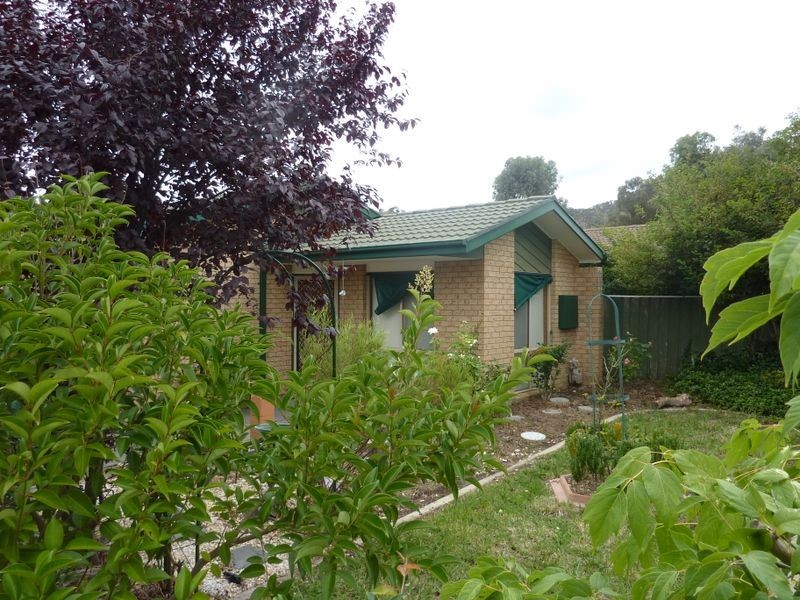 15 Chalker Circuit, Banks ACT 2906