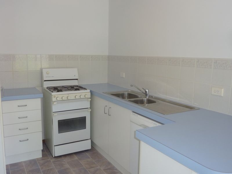 15 Chalker Circuit, Banks ACT 2906