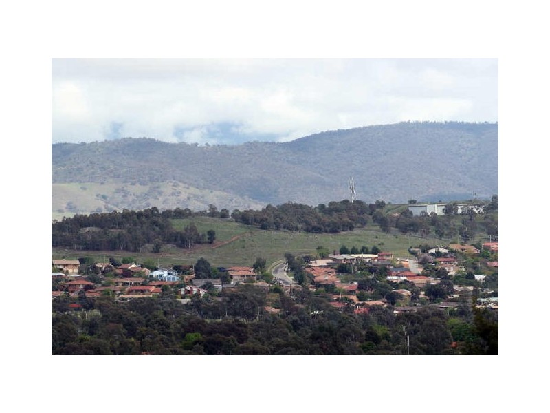 34 Parfitt Crescent, Calwell ACT 2905