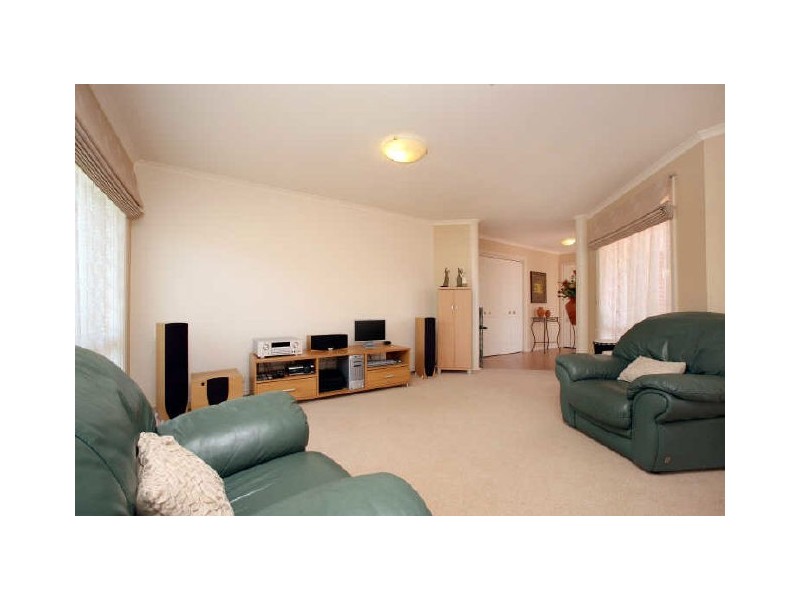 4 Birchall Street, Gordon ACT 2906