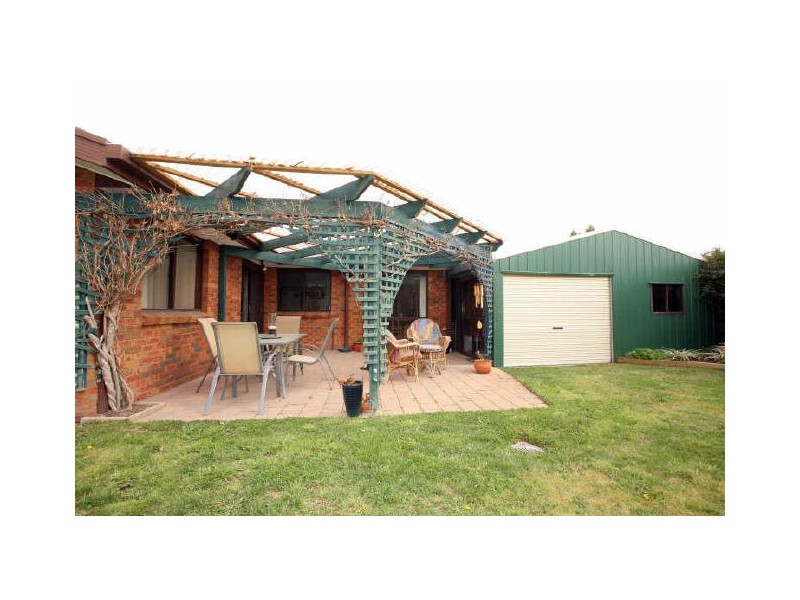 27 Abrahams Crescent, Conder ACT 2906