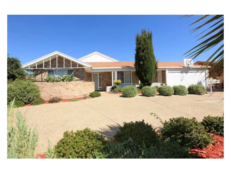 28 Charleston Street, Monash ACT 2904