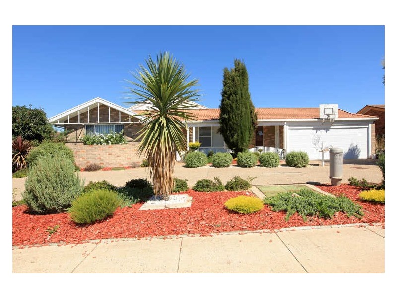 28 Charleston Street, Monash ACT 2904