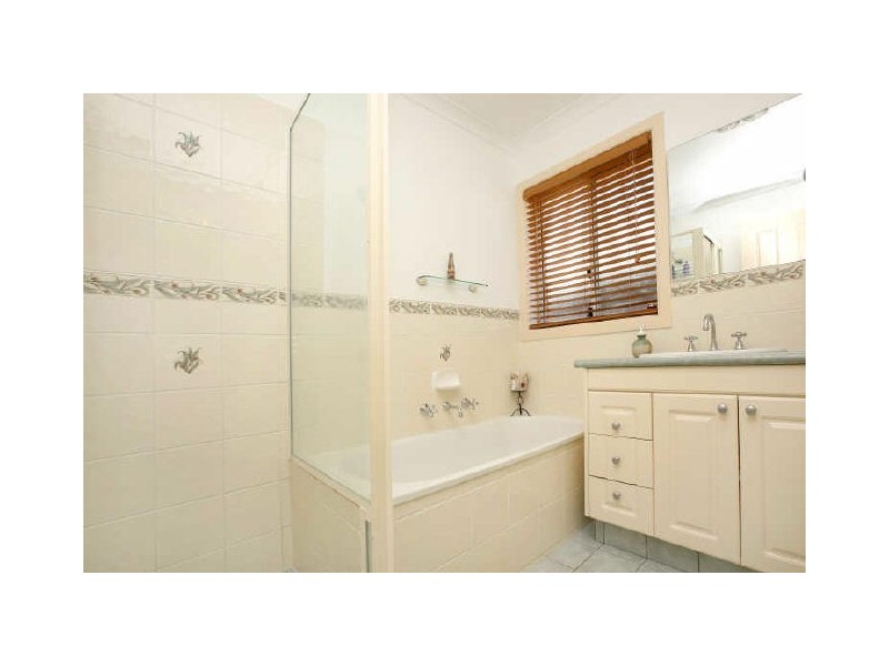 45 Oxhenham Circuit, Gordon ACT 2906