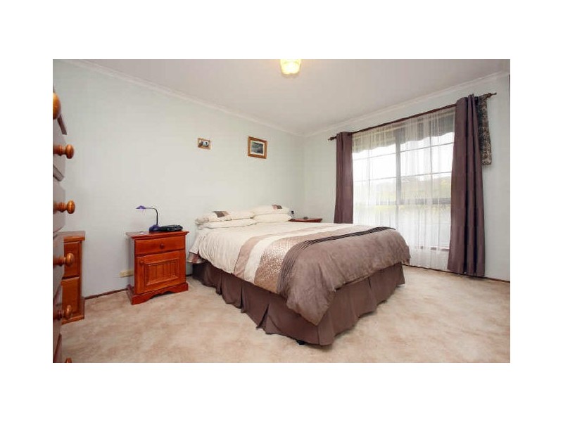 1 Curnow Place, Chisholm ACT 2905