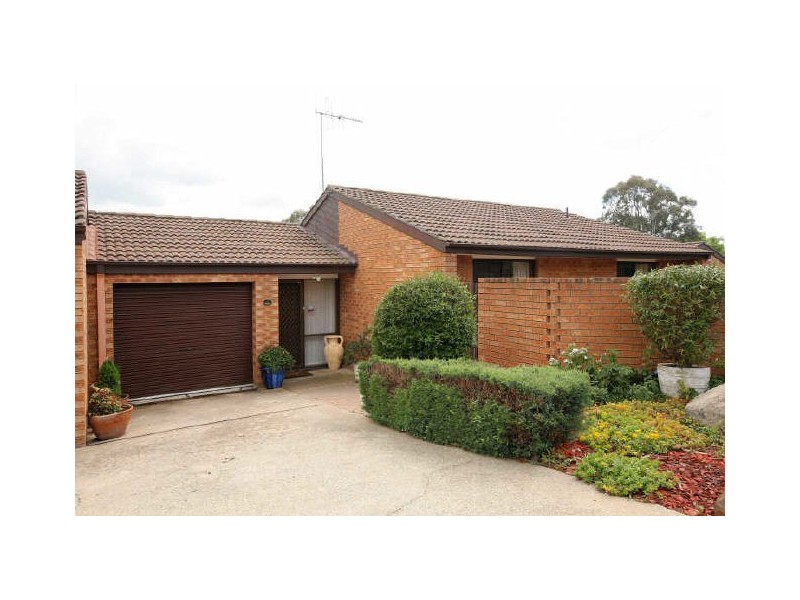 2/57 Newman Morris Circuit, Oxley ACT 2903