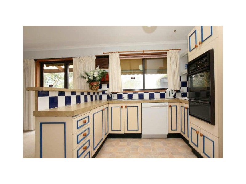 2/57 Newman Morris Circuit, Oxley ACT 2903