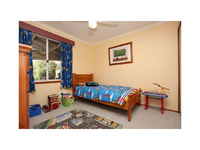 12 Revell Close, Gordon ACT 2906