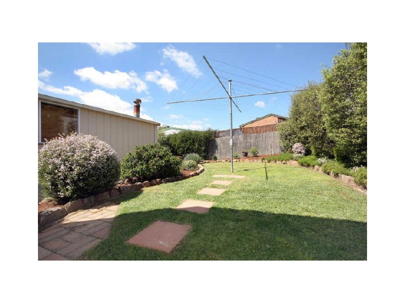 12 Revell Close, Gordon ACT 2906