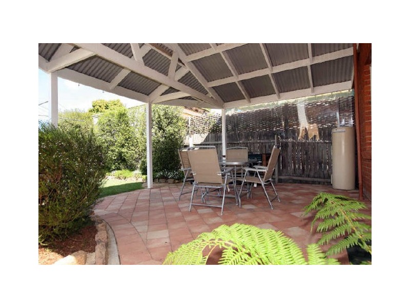 12 Revell Close, Gordon ACT 2906