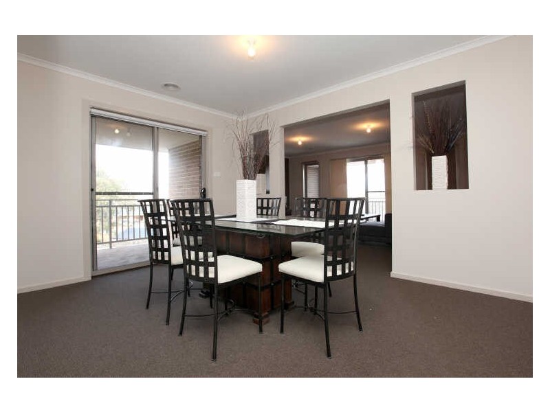 25 Wittunga Crescent, Banks ACT 2906