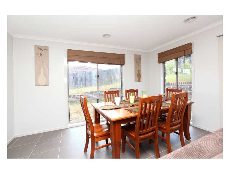 13 Booderee Place, Banks ACT 2906