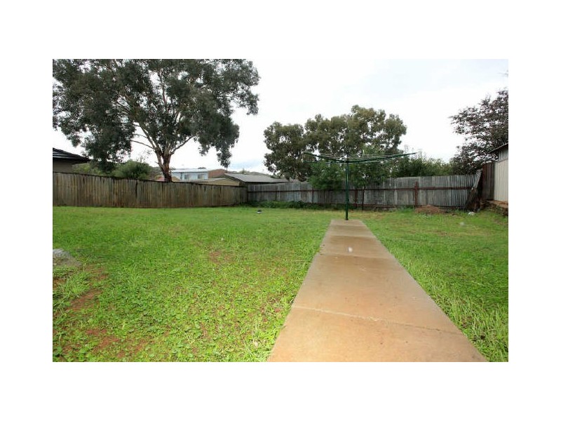 21 Kathleen Street, Queanbeyan NSW 2620