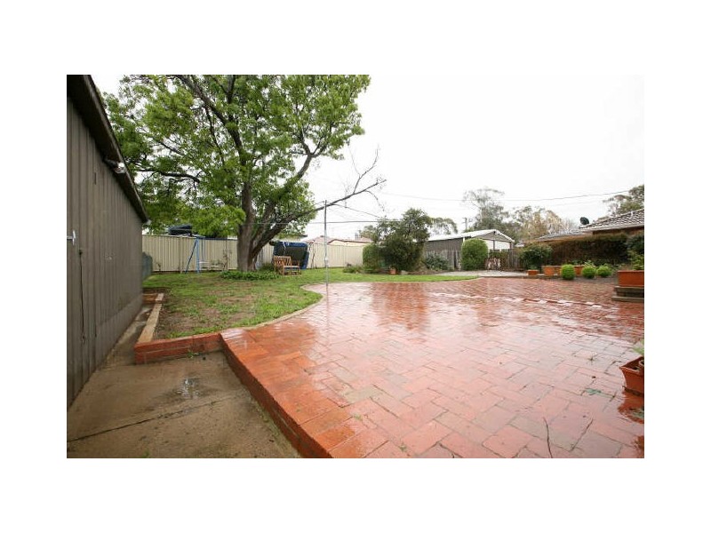 5 Boustead Circuit, Kambah ACT 2902