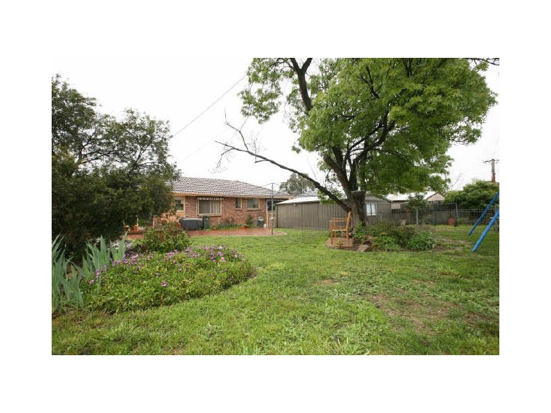 5 Boustead Circuit, Kambah ACT 2902