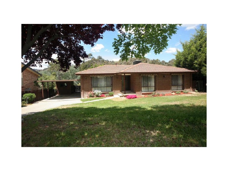 63 Vonwiller Crescent, Theodore ACT 2905