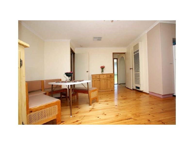 63 Vonwiller Crescent, Theodore ACT 2905