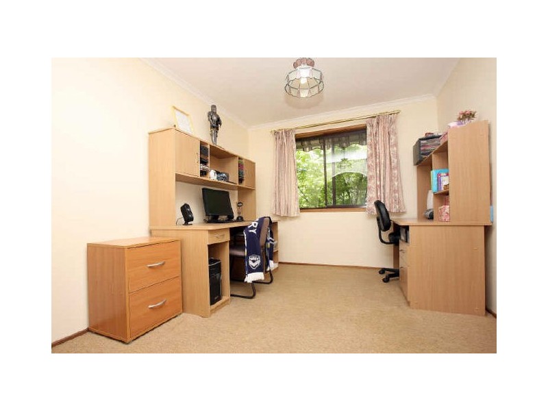 63 Vonwiller Crescent, Theodore ACT 2905