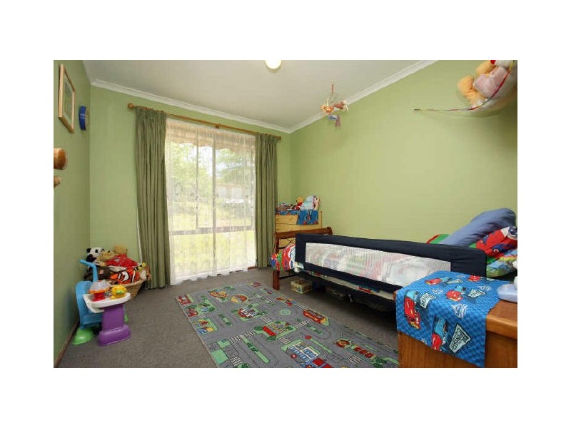 63 Vonwiller Crescent, Theodore ACT 2905