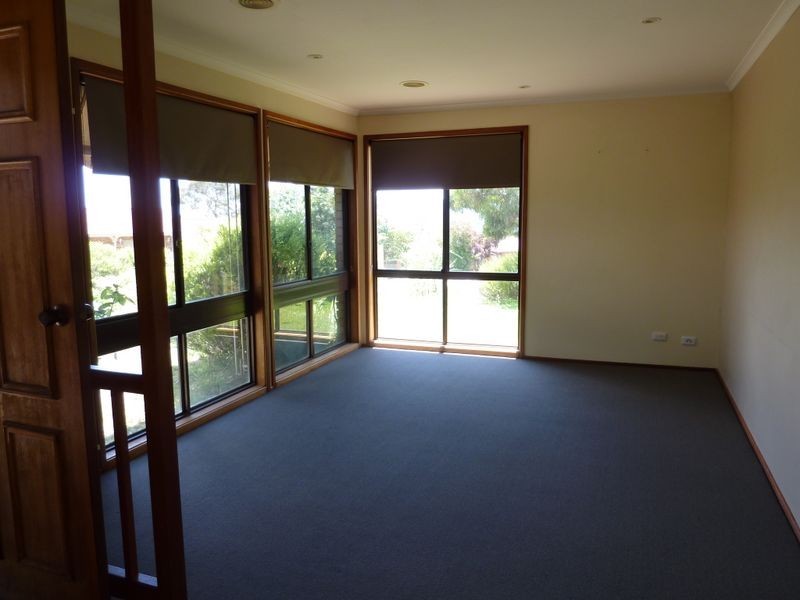 88 Outtrim Circuit, Calwell ACT 2905